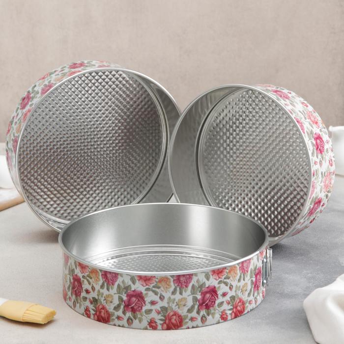 Набор форм для выпечки разъемных "Флорсет", 3 шт: 26/24/22 см, антипригарное покрытие