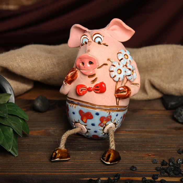 Копилка авторская "Свинка лежебока" с ножками, микс