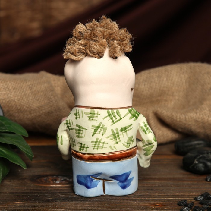 Статуэтка "Босс со свинкой" микс