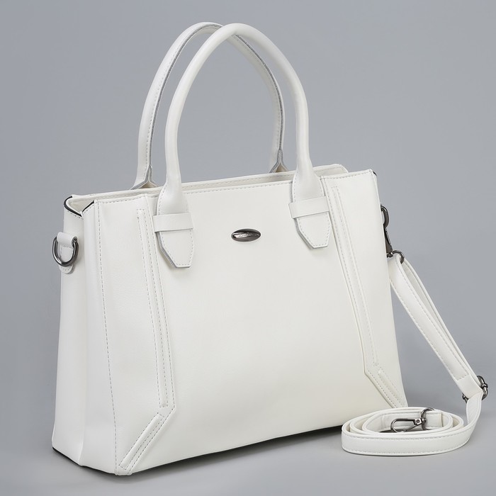 Сумка женская, отдел с перегородкой на молнии, наружный карман, длинный ремень, цвет молочный