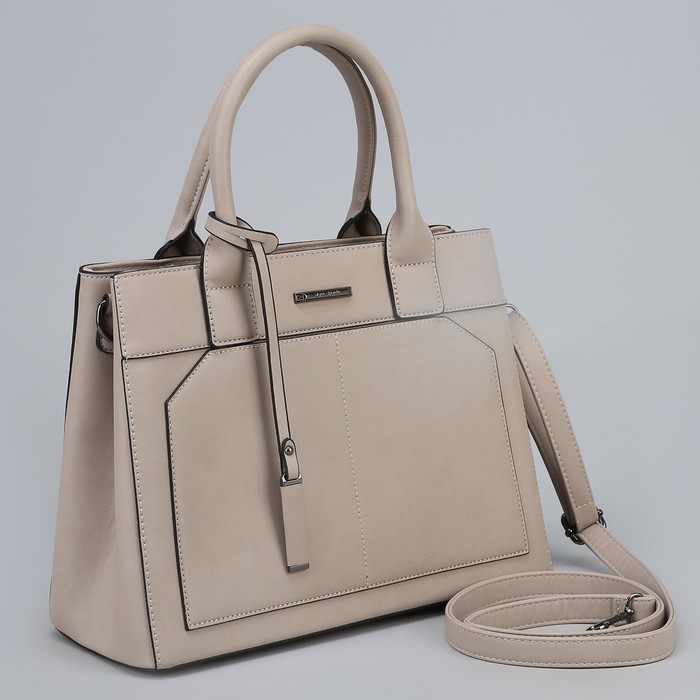 Сумка женская, 2 отдела на молниях, 2 наружных кармана, длинный ремень, цвет бежевый