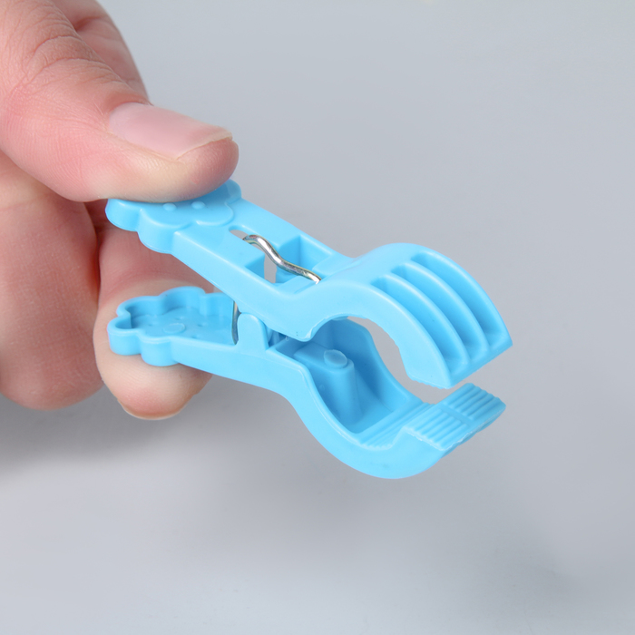 Прищепки в корзинке 17х17х4 см, 14 шт (5 см)