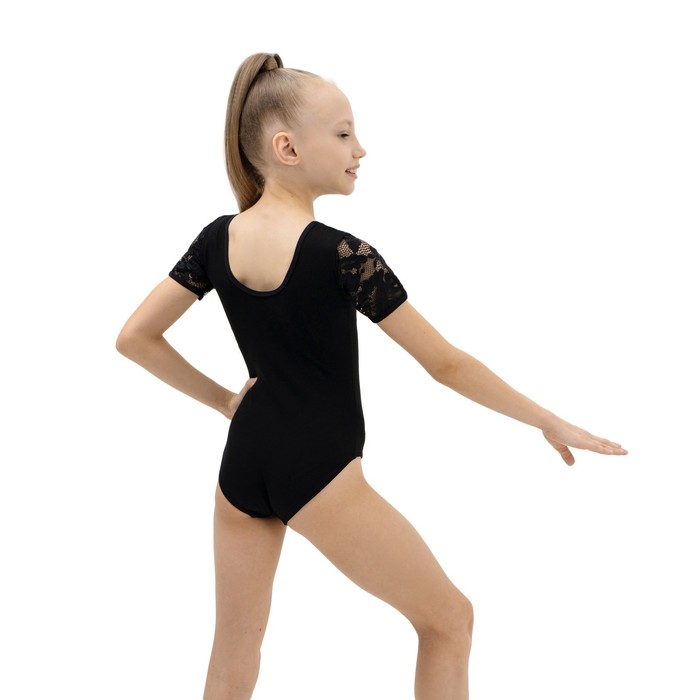 Купальник гимнастический, кокетка и короткий рукав гипюр, размер 28, цвет чёрный