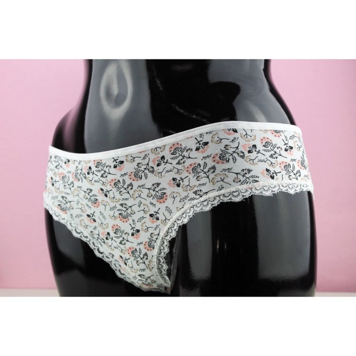 Трусы женские слипы, цвет белый, размер 46-48 (XL)