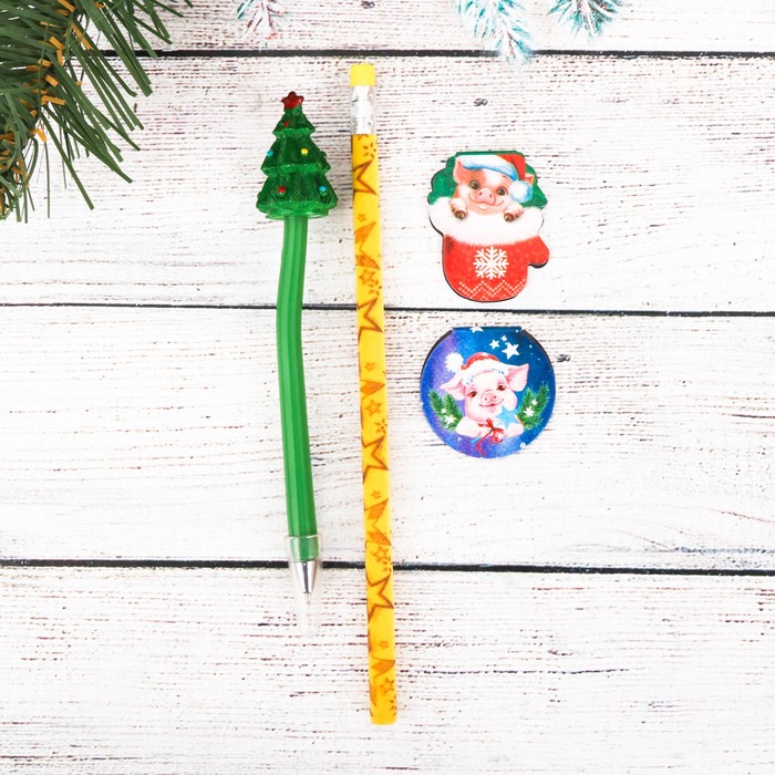 Набор подарочный "Счастливая свинка" карандаш 2 шт., 2 закладка 2 шт., ручка