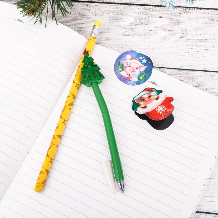 Набор подарочный "Счастливая свинка" карандаш 2 шт., 2 закладка 2 шт., ручка