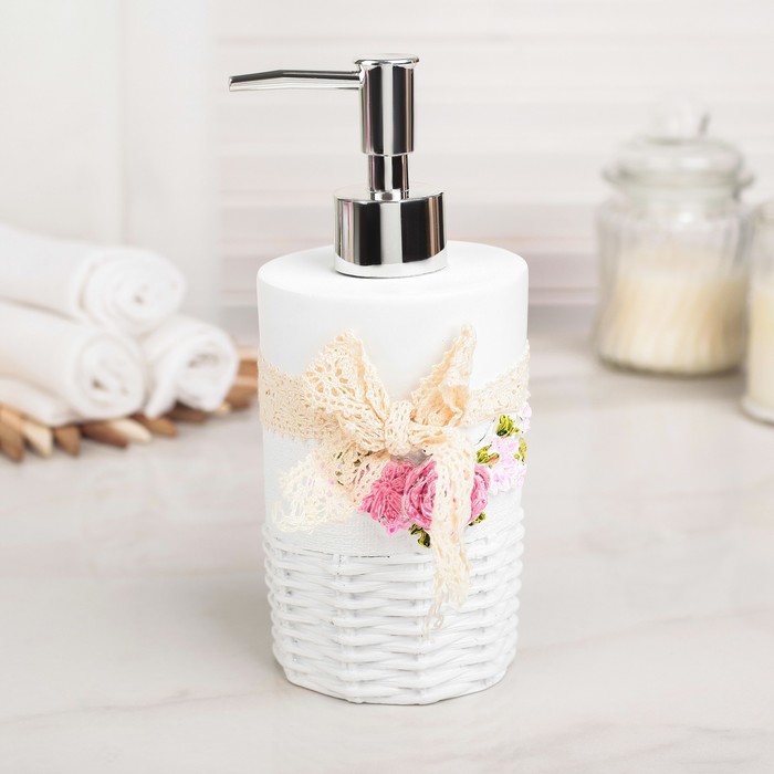 Дозатор для жидкого мыла "Нежность"