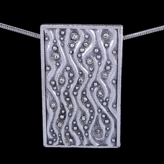 Кулон "Тамерлан", цвет белый в чернёном серебре