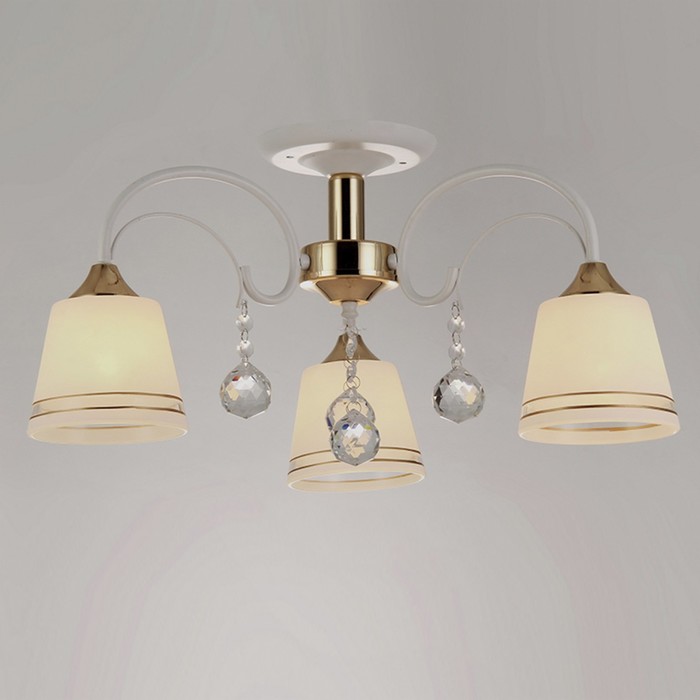 Люстра "Каролина" 3х40W E27 белый-золото d60 см.