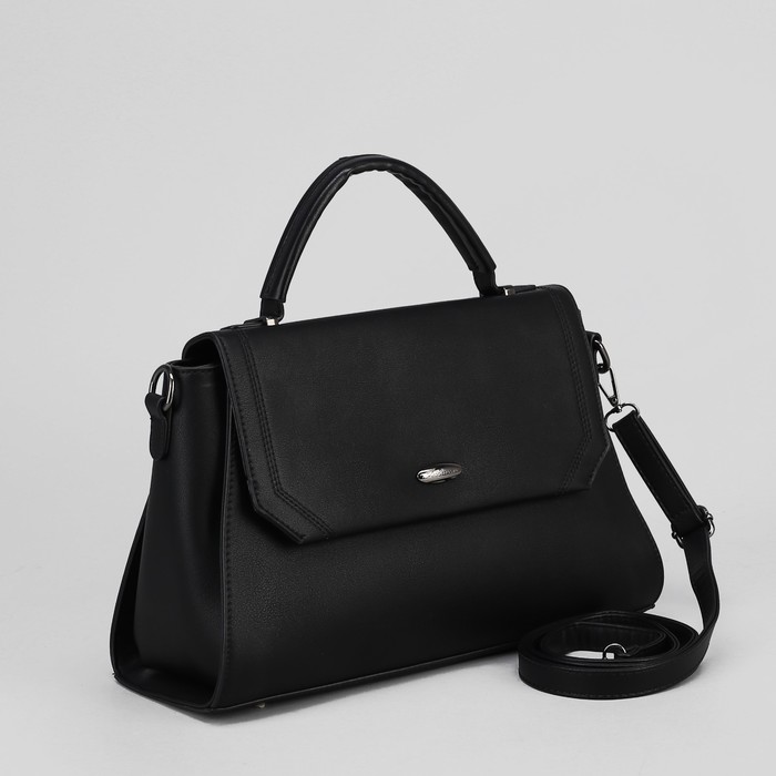 Сумка женская, отдел с перегородкой на молнии, наружный карман, длинный ремень, цвет чёрный