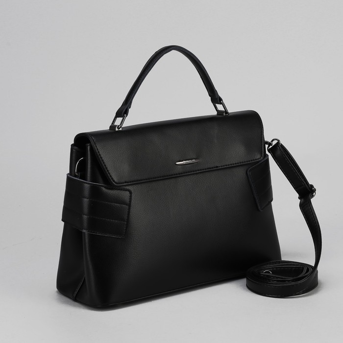 Сумка женская, отдел с перегородкой на молнии, наружный карман, длинный ремень, цвет чёрный