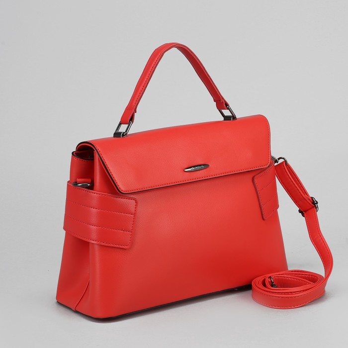 Сумка женская, отдел с перегородкой на молнии, наружный карман, длинный ремень, цвет красный