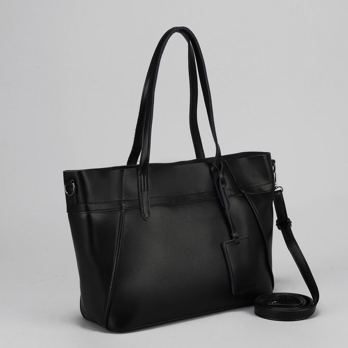 Сумка женская, отдел с перегородкой на молнии, наружный карман, длинный ремень, цвет чёрный