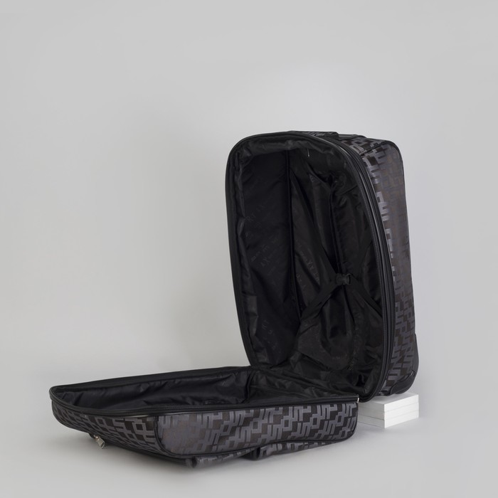 Чемодан малый "Геометрия", 20", отдел на молнии, с расширением, наружный карман, 2 колеса, цвет шоколадный