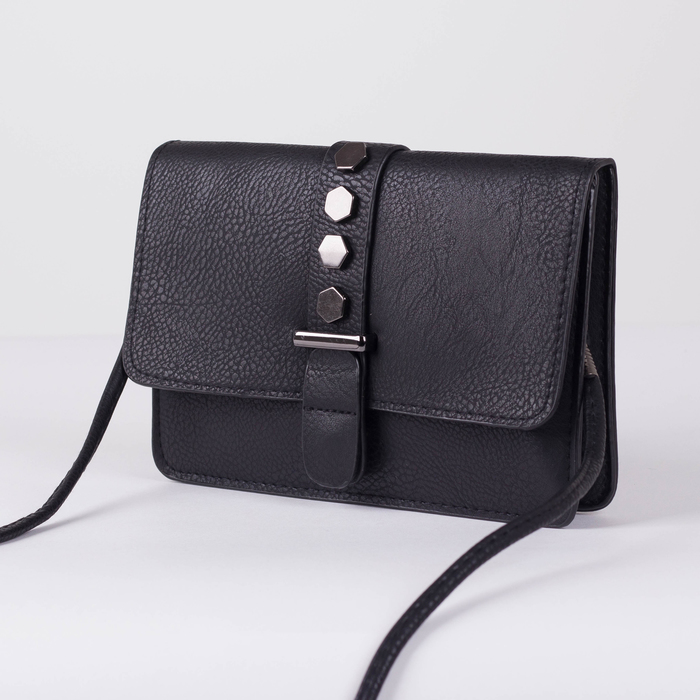 Сумка женская, 2 отдела на магните, длинный ремень, цвет чёрный