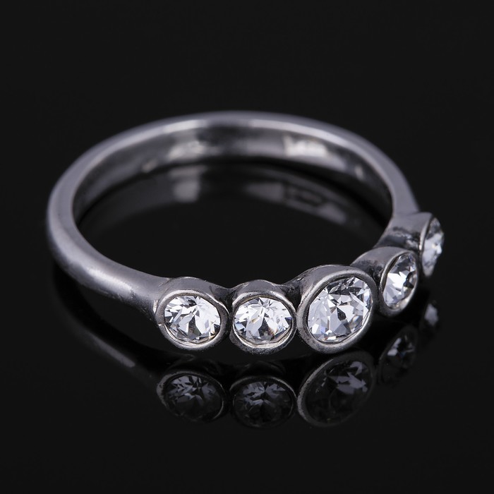 Кольцо бижар "Дорожка", размер 18, цвет белый в серебре