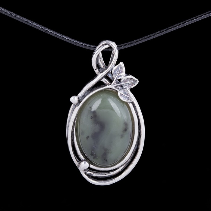 Кулон бижар "Вера" нефрит, цвет зелёный в серебре