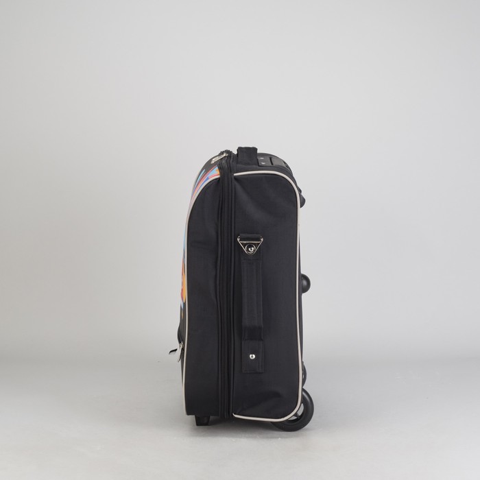 Чемодан "Красная машина", отдел на молнии, наружный карман, 2 колеса, цвет чёрный