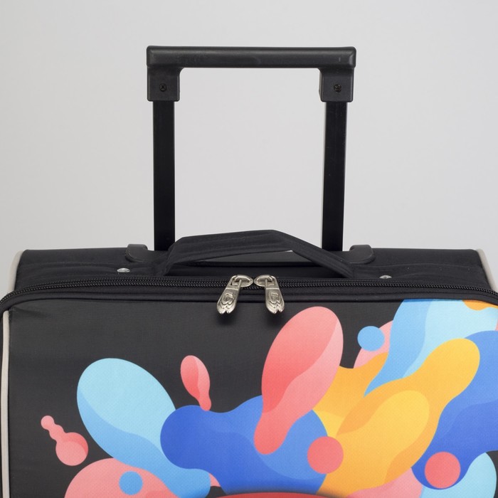 Чемодан "Красная машина", отдел на молнии, наружный карман, 2 колеса, цвет чёрный