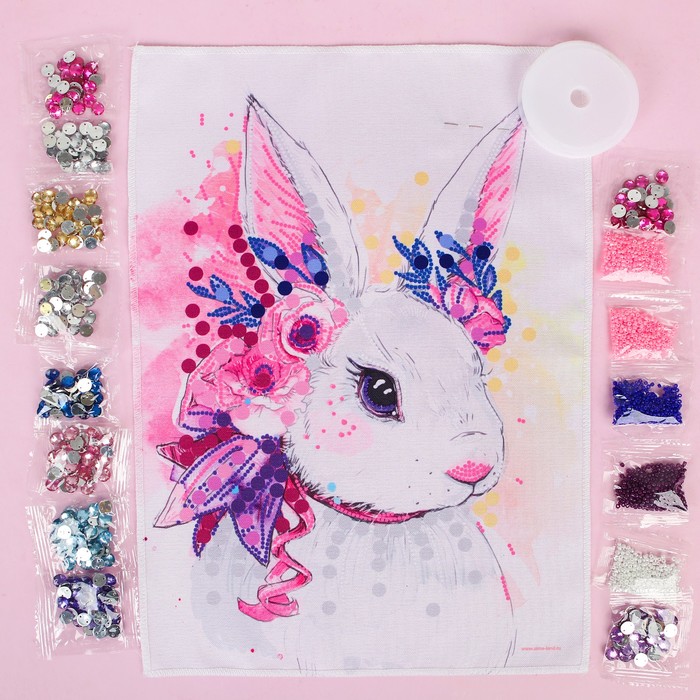 Вышивка стразами и бисером "Кролик", 35*25 см