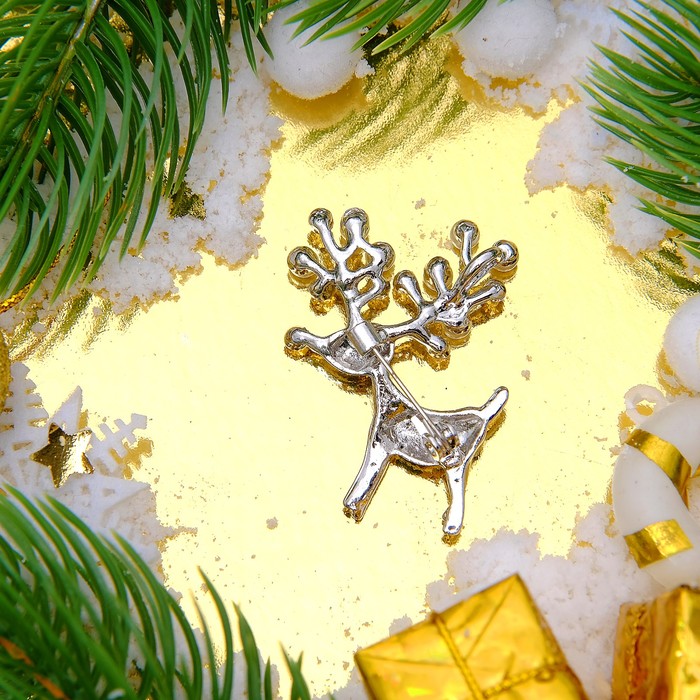 Брошь "Олененок" с жемчужными рогами, цвет белый в серебре