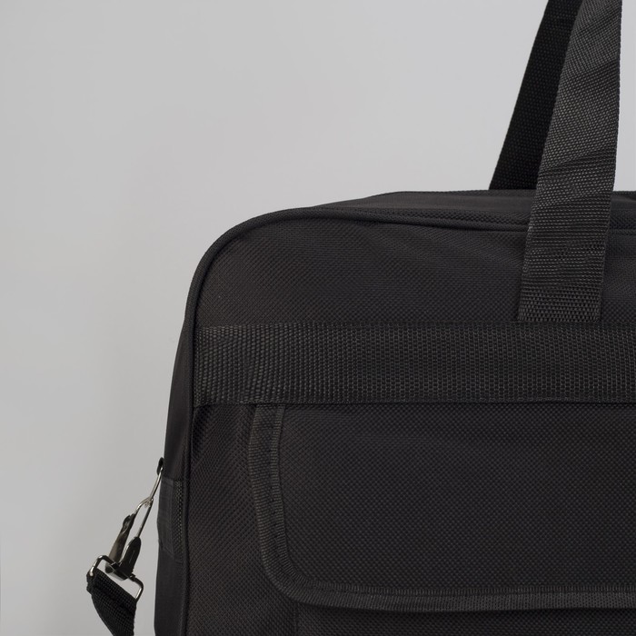 Сумка дорожная "Классика", отдел на молнии, 2 наружных кармана, длинный ремень, цвет чёрный