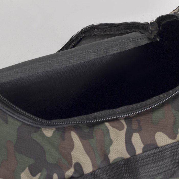 Сумка спортивная "Камуфляж", отдел на молнии, 4 наружных кармана, длинный ремень, принт милитари