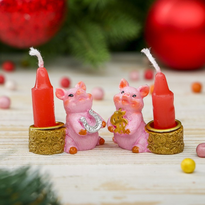 Сувенир полистоун "Хрюшка со свечкой в денежном подсвечнике" 3,5х4х2,2 см
