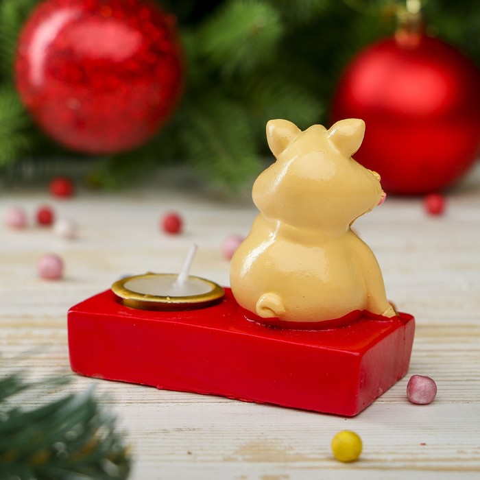 Сувенир полистоун со свечой "Хрюндель с цветочком во рту" МИКС 7,5х8х4,7 см