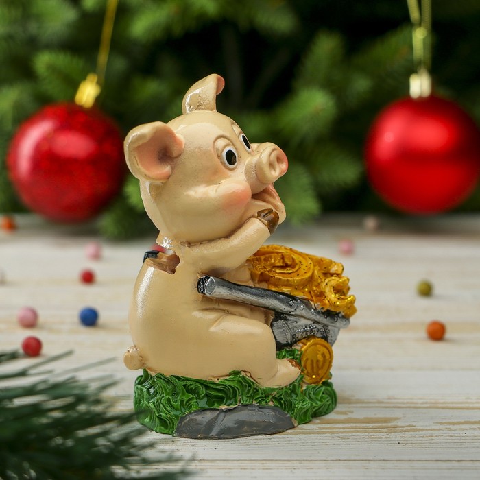 Копилка полистоун "Поросёнок с тележкой золота" МИКС 11,3х7,5х5,3 см
