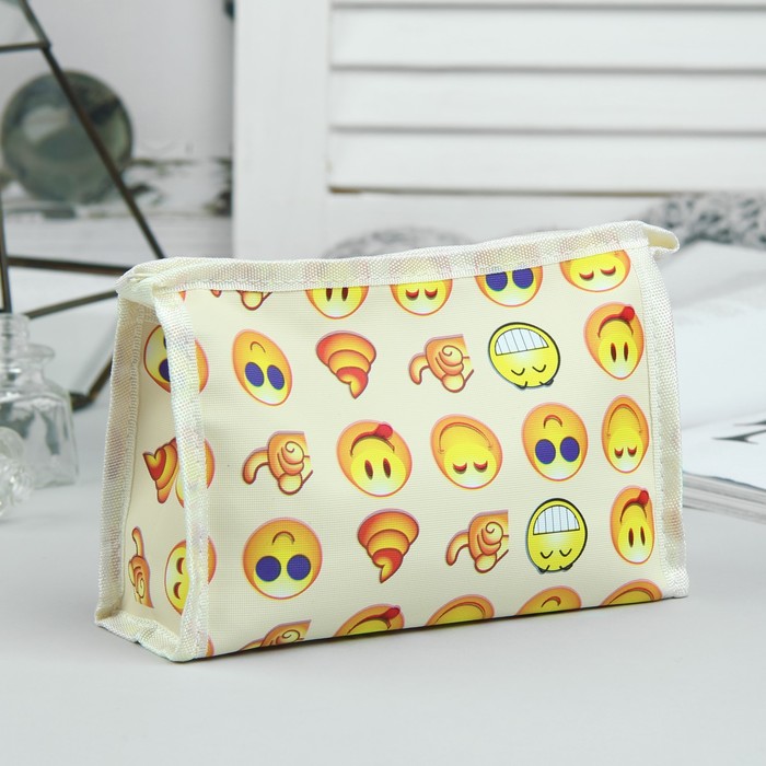 Косметичка "Смайлик", отдел на молнии, цвет бежевый