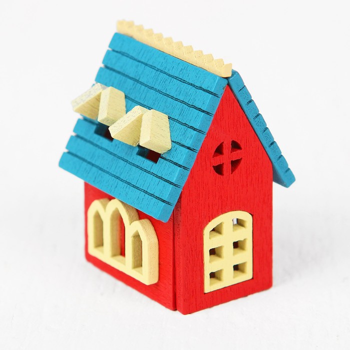 Миниатюра кукольная "Дом" размер 2,5*2,7*3,7 см