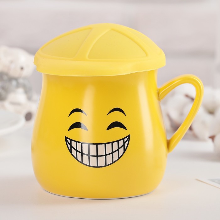 Кружка 450 мл "Эмодзи", рисунок МИКС