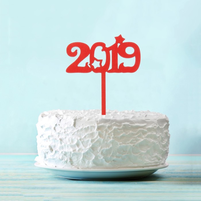 Топпер "2019" красный, 10х17