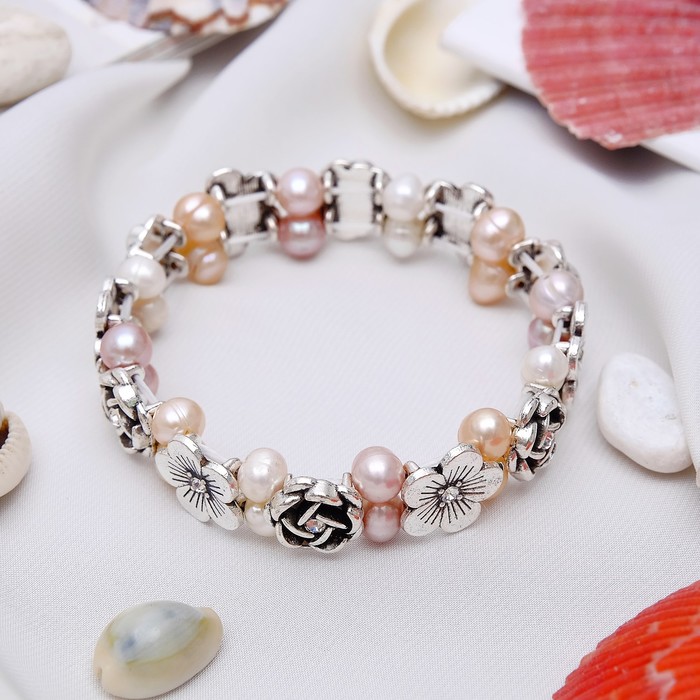 Браслет "Жемчуг речной" с цветами, разноцветный