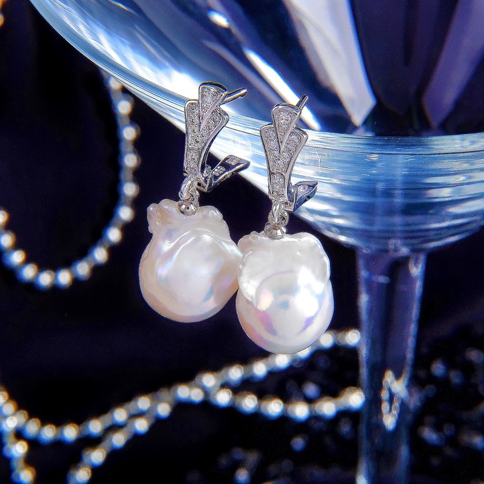 Серьги "Жемчуг Барокко", цвет белый