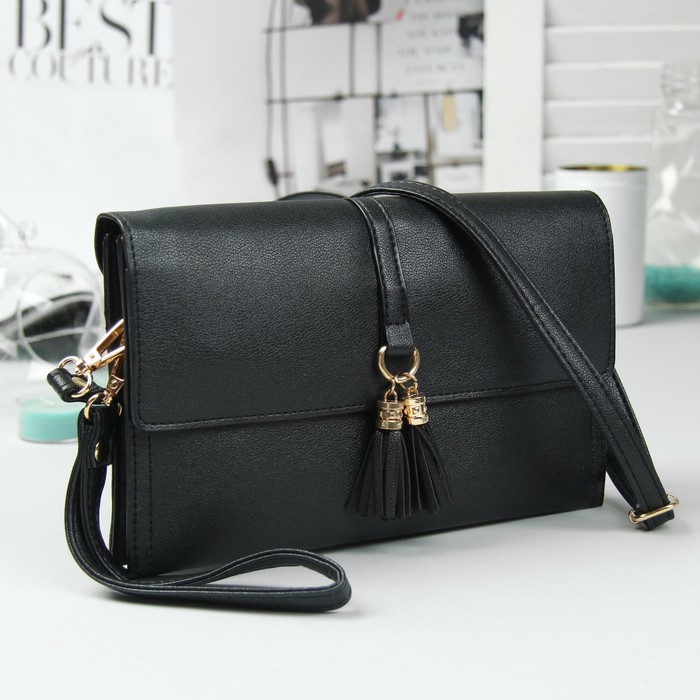 Клатч женский, 3 отдела на молнии, наружный карман, с ручкой, регулируемый ремень, цвет чёрный