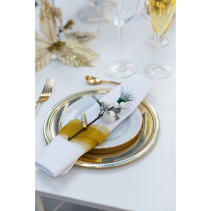 Декор "Зимнее волшебство" веточка с ягодами, 14 см