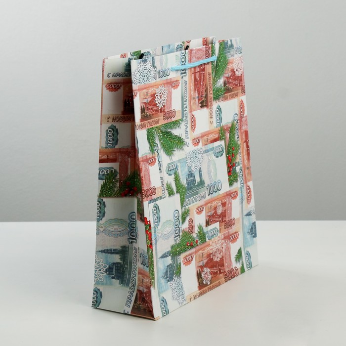 Пакет ламинированный вертикальный «Беззаботного года!», 23 × 27 × 8 см