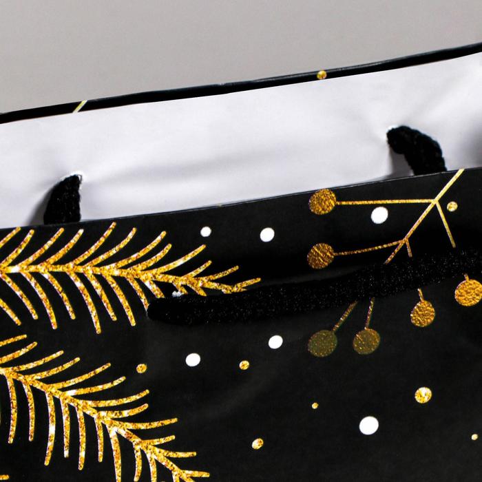 Пакет ламинированный вертикальный «Зимняя сказка», 18 × 23 × 8 см