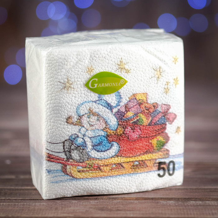 Салфетки бумажные Гармония цвета многоцветие "Снегурочка и зайцы",24*24 см 50 листов