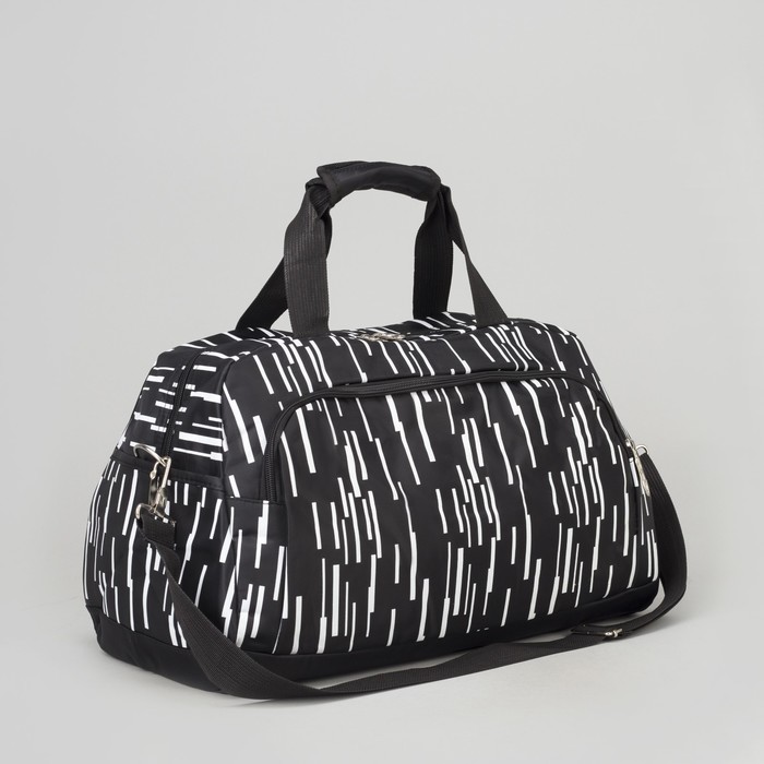 Сумка спортивная "Линии", отдел на молнии, 3 наружных кармана, длинный ремень, цвет чёрный