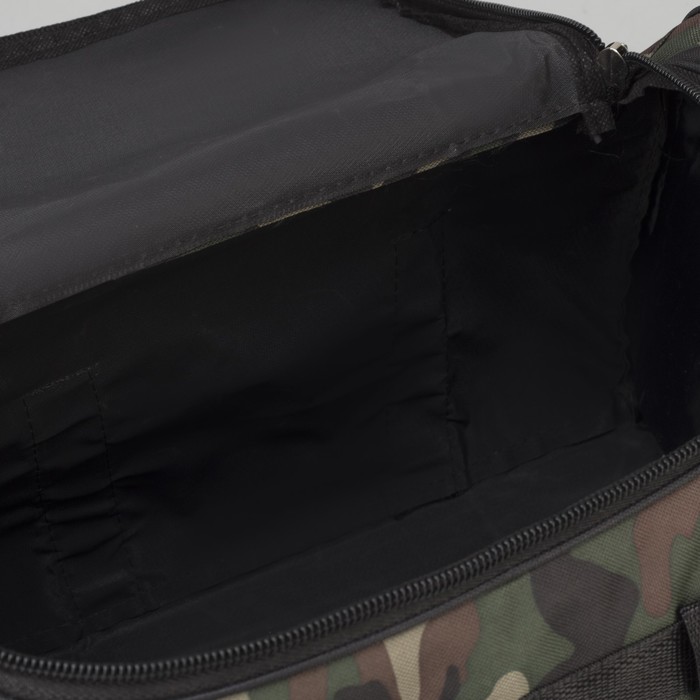 Сумка спортивная "Камуфляж", отдел на молнии, 4 наружных кармана, длинный ремень, принт милитари
