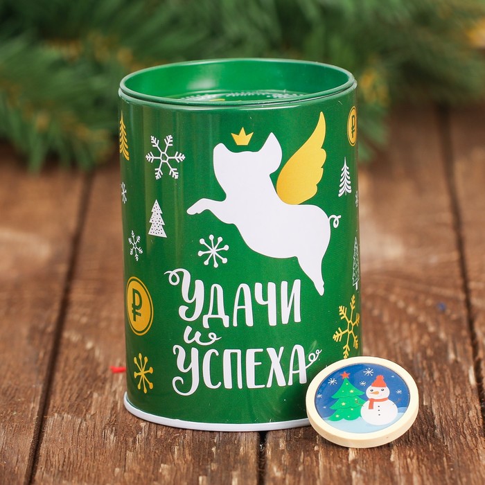 Набор "Удачи и успеха": копилка, значок