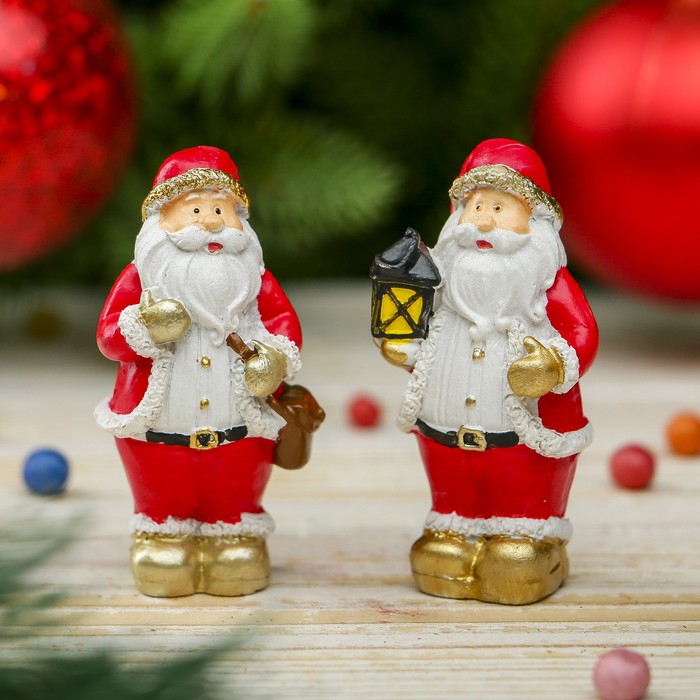 Сувенир полистоун "Дедушка мороз в красном кафтане и золотых варежках" МИКС 6,5х3,4х2,3 см