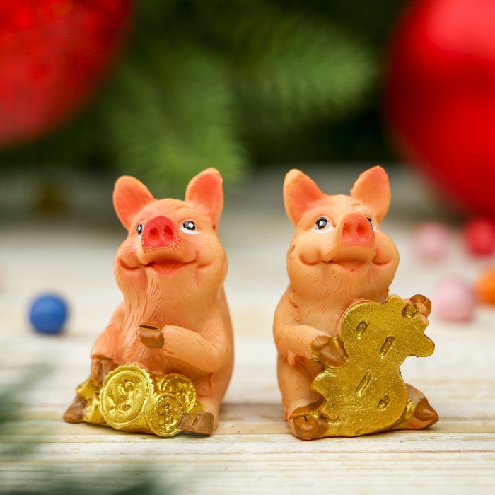 Сувенир полистоун "Хрюшка с денюжками" МИКС 4х2,5х2,5 см