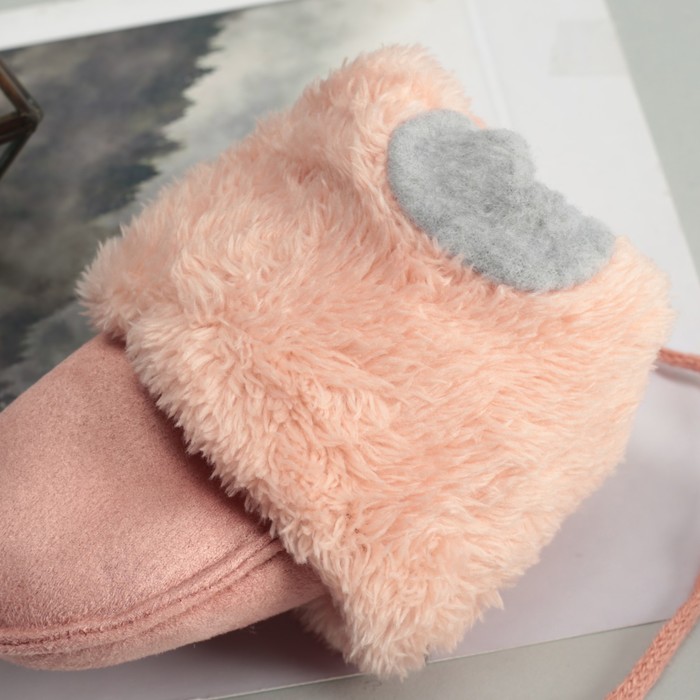Варежки женские безразмерные, подклад искусственный мех, цвет пудровый