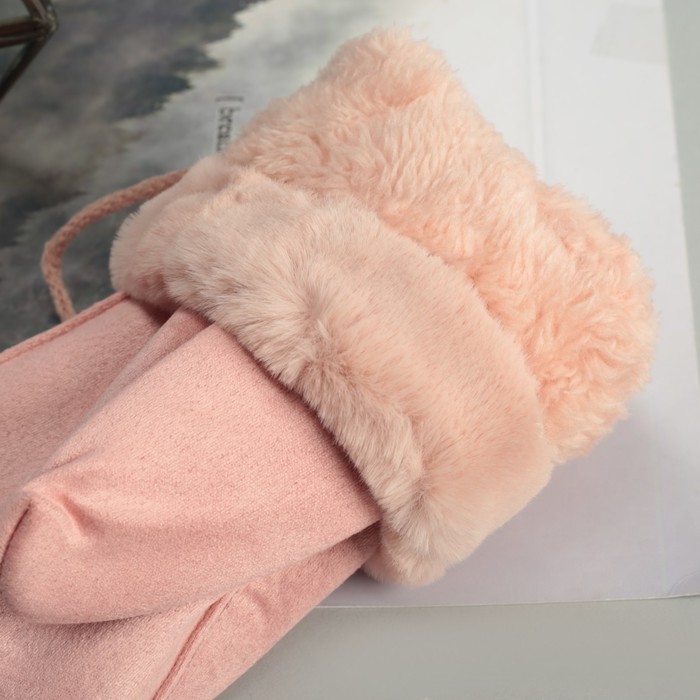 Варежки женские безразмерные, гладкие, подклад искусственный мех, цвет пудровый
