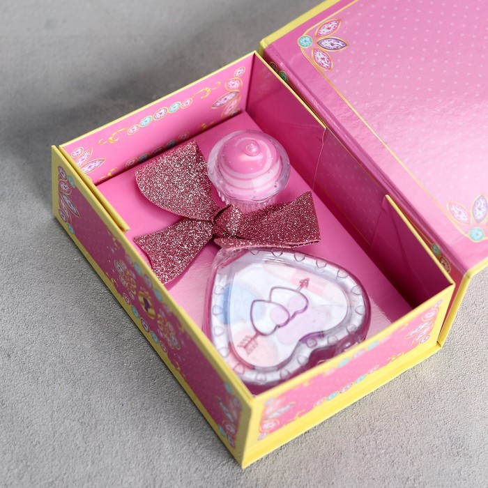 Набор косметики для девочки "Прекрасной принцессе" в шкатулке