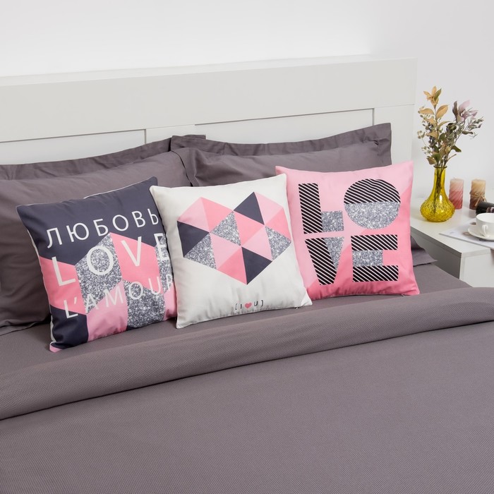 Наволочка декоративная "Этель" LOVE 40х40 см, велюр, 100% п/э